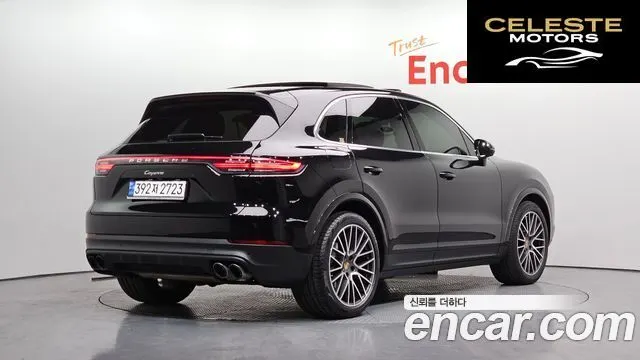PORSCHE Cayenne (PO536) 3.0 2023 — photo 2 sur 26