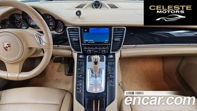 PORSCHE Panamera 4.8 S 2010 — photo 14 sur 20