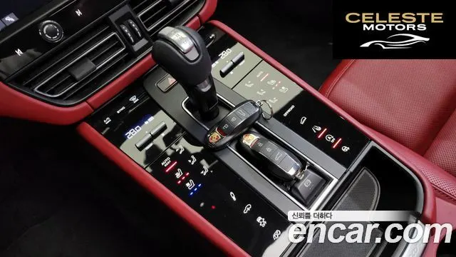 PORSCHE Macan 2.9 GTS 2022 — photo 9 sur 20