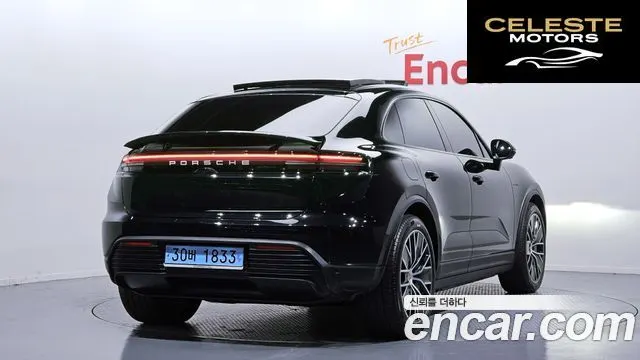 PORSCHE Macan EV 4 2025 — photo 2 sur 20