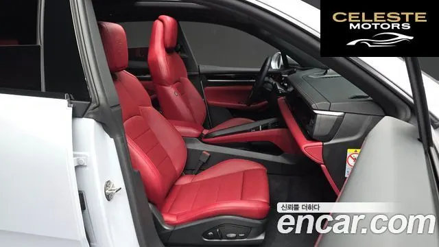 PORSCHE Macan EV 4 2025 — photo 11 sur 20