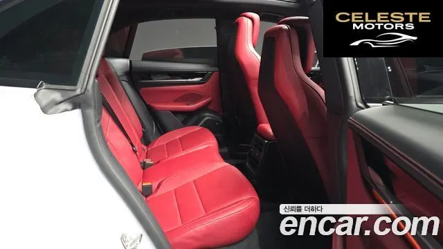 PORSCHE Macan EV 4 2025 — photo 12 sur 20