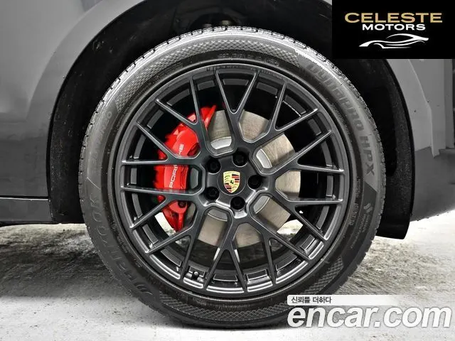 PORSCHE Macan 3.0 GTS 2018 — photo 5 sur 26