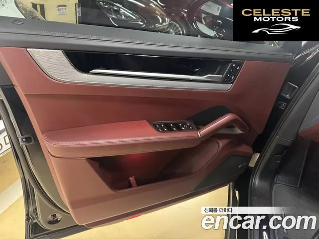 PORSCHE Cayenne (PO536) 3.0 2024 — photo 14 sur 26