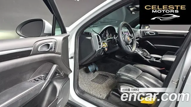 PORSCHE Cayenne 4.8 S 2011 — photo 11 sur 20