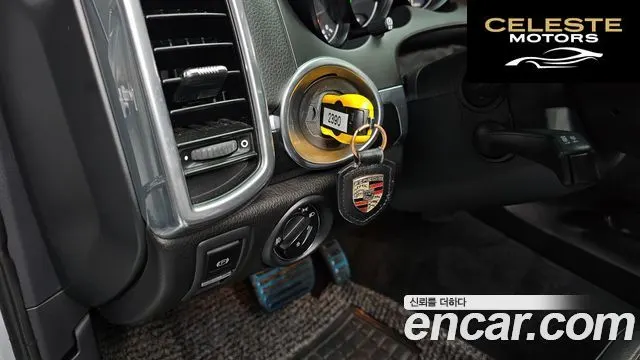 PORSCHE Cayenne 4.8 S 2011 — photo 20 sur 20