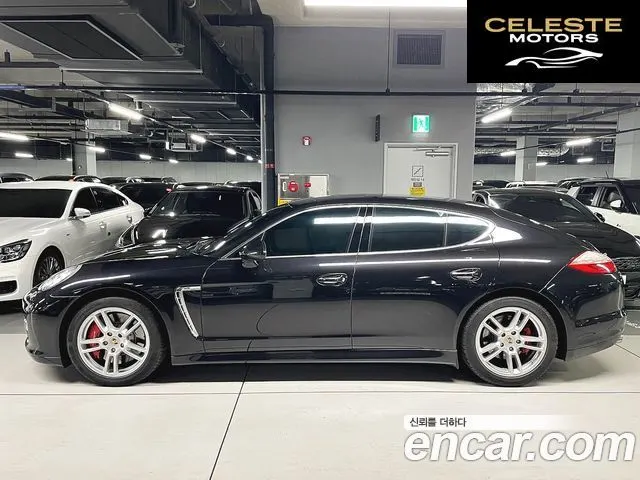 PORSCHE Panamera 4.8 Turbo 2010 — photo 3 sur 26