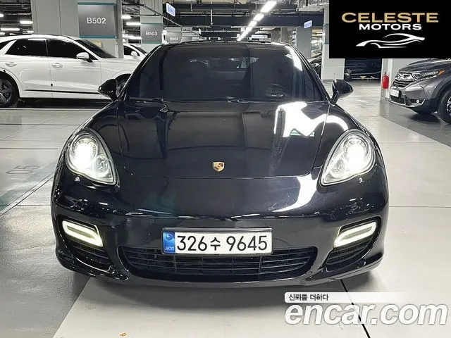 PORSCHE Panamera 4.8 Turbo 2010 — photo 4 sur 26
