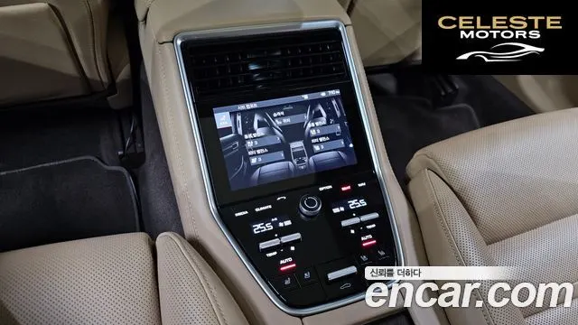 PORSCHE Panamera (971) 3.0 AWD 2018 — photo 17 sur 20