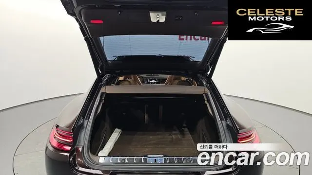 PORSCHE Panamera (971) 3.0 AWD 2018 — photo 19 sur 20