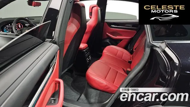 PORSCHE Macan EV 4 2025 — photo 16 sur 20