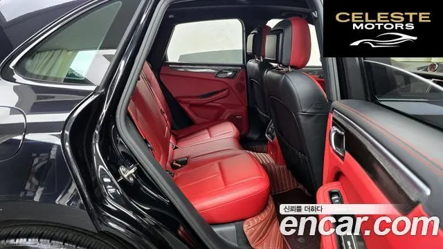 PORSCHE Macan 3.0 GTS 2018 — photo 11 sur 26