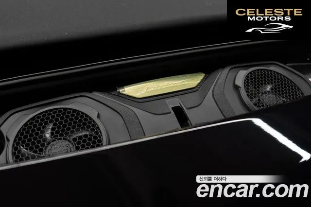 PORSCHE 911 (992) Turbo S Cabriolet 2024 — photo 8 sur 15