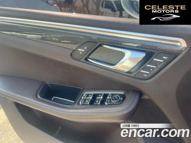PORSCHE Macan 3.6 Turbo 2014 — photo 11 sur 23