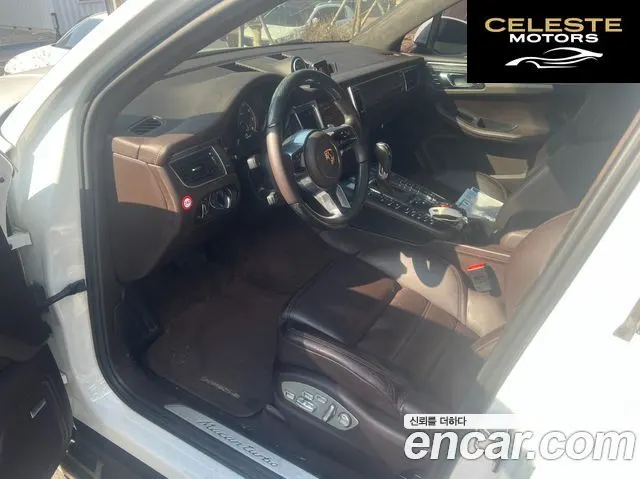PORSCHE Macan 3.6 Turbo 2014 — photo 13 sur 23