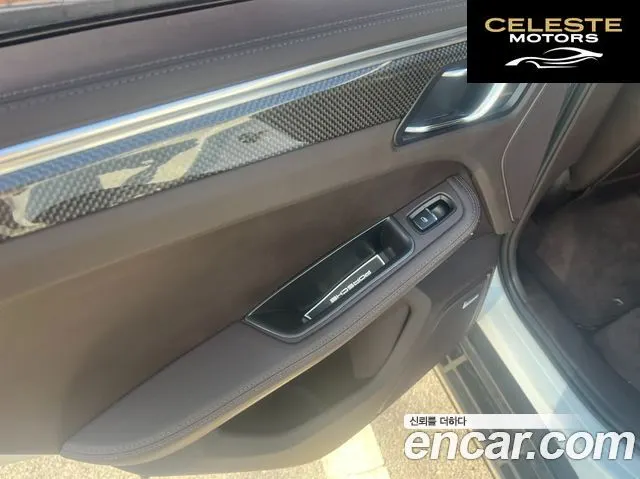 PORSCHE Macan 3.6 Turbo 2014 — photo 14 sur 23