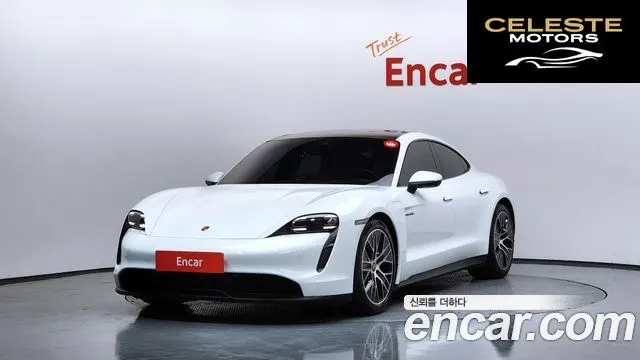 PORSCHE Taycan 2022 — photo 23 sur 26