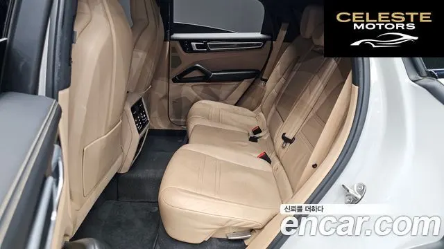 PORSCHE Cayenne (PO536) 3.0 Coupé 2021 — photo 12 sur 26