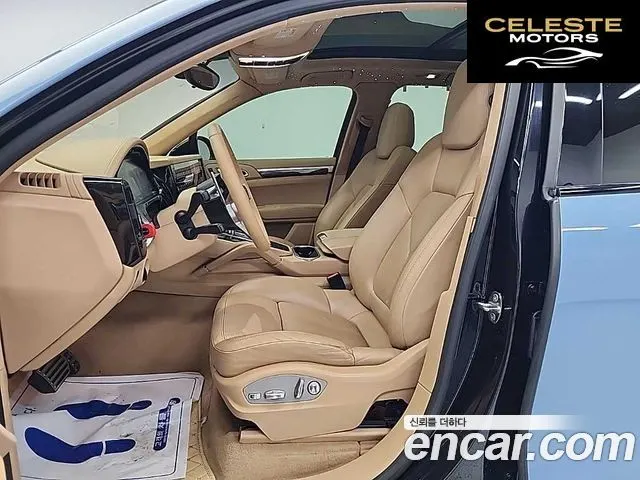 PORSCHE Cayenne 4.8 GTS 2013 — photo 11 sur 24