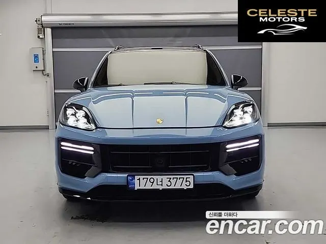 PORSCHE Cayenne 4.8 GTS 2013 — photo 2 sur 24