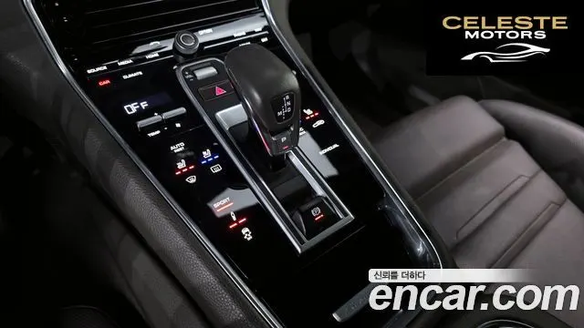 PORSCHE Panamera (971) 3.0 AWD 2018 — photo 9 sur 20