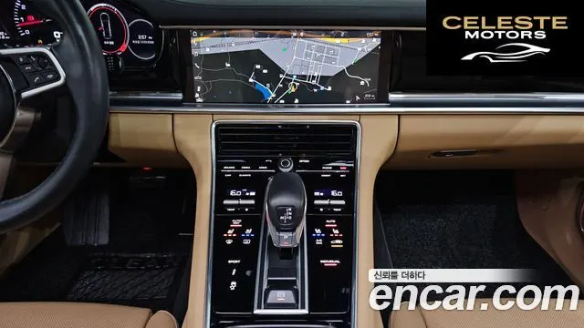 PORSCHE Panamera (971) 3.0 AWD 2018 — photo 14 sur 20