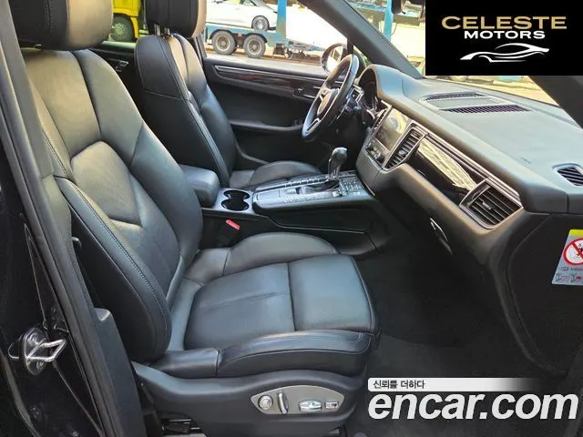PORSCHE Macan 3.0 S 2017 — photo 12 sur 26