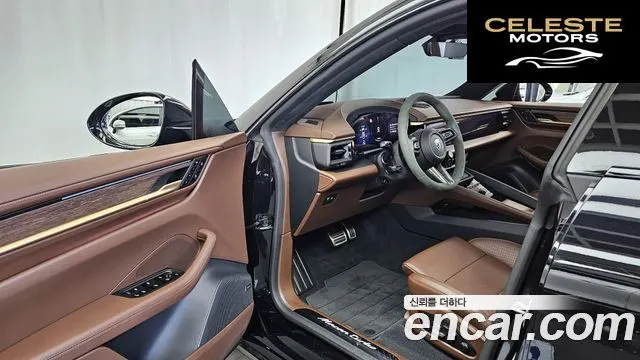 PORSCHE Macan EV Turbo 2025 — photo 10 sur 20