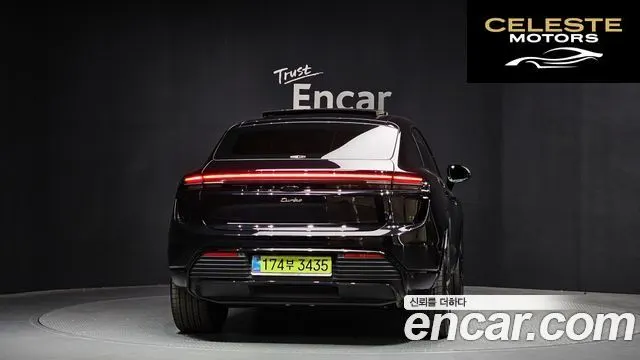PORSCHE Macan EV Turbo 2025 — photo 4 sur 20