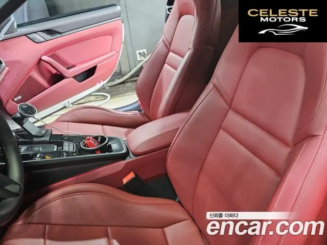 PORSCHE 911 (992) Carrera GTS Cabriolet 2023 — photo 9 sur 21