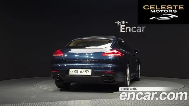 PORSCHE Panamera 3.0 2014 — photo 4 sur 20