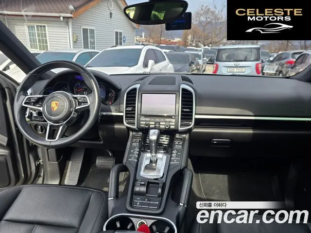 PORSCHE Cayenne 3.0 2015 — photo 13 sur 23