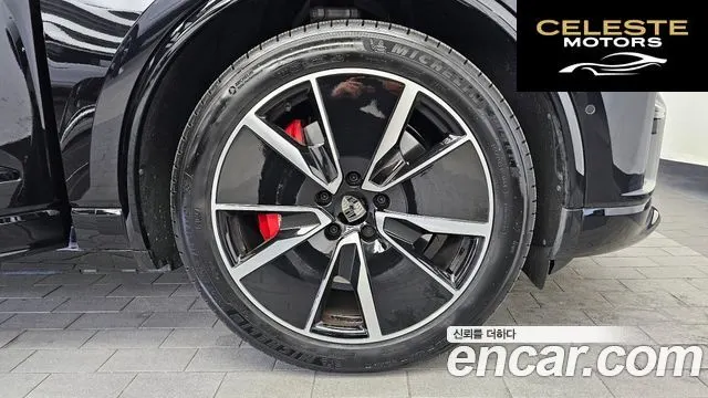 PORSCHE Macan EV Turbo 2025 — photo 5 sur 20