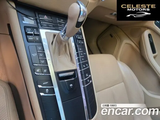 PORSCHE Macan 3.0 S 2016 — photo 10 sur 16