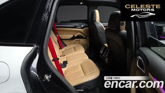 PORSCHE Cayenne 3.0 2016 — photo 12 sur 26