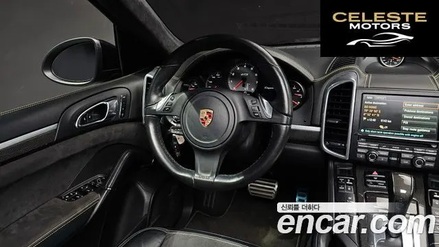 PORSCHE Cayenne 4.8 GTS 2013 — photo 13 sur 20