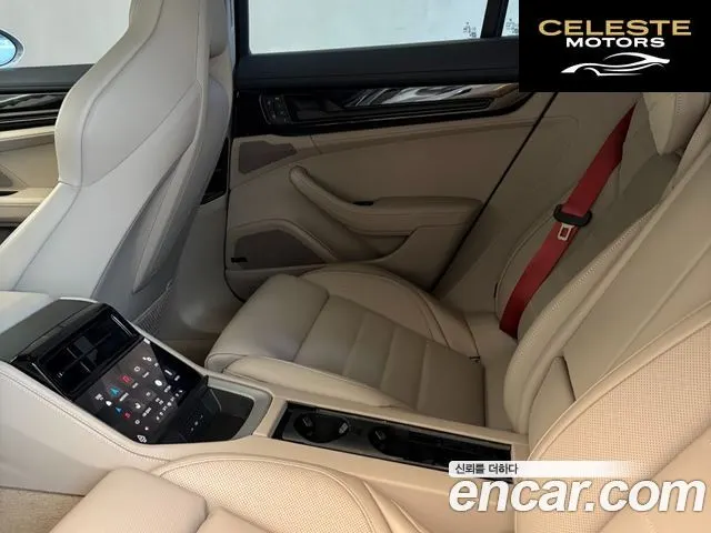 PORSCHE Panamera (976) 2.9 AWD 2025 — photo 11 sur 19