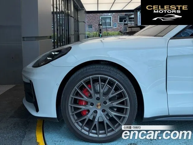 PORSCHE Panamera (976) 2.9 AWD 2025 — photo 5 sur 19