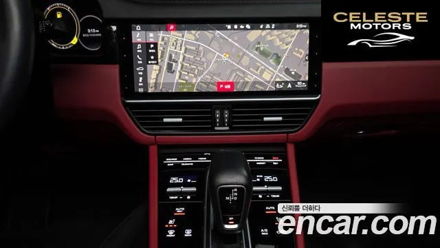 PORSCHE Cayenne (PO536) 3.0 2021 — photo 13 sur 20