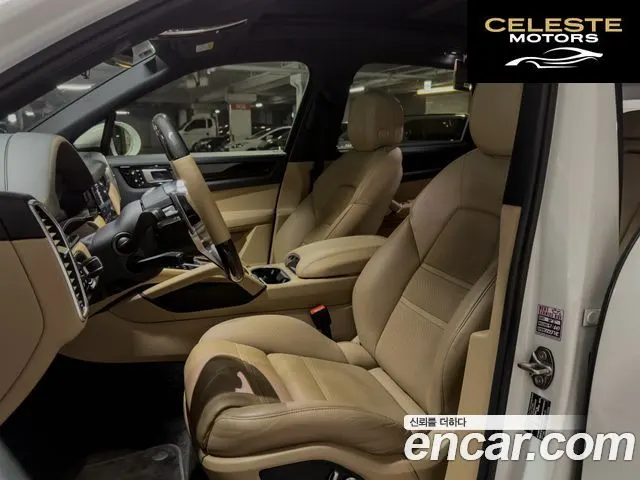 PORSCHE Cayenne (PO536) 3.0 2019 — photo 10 sur 17