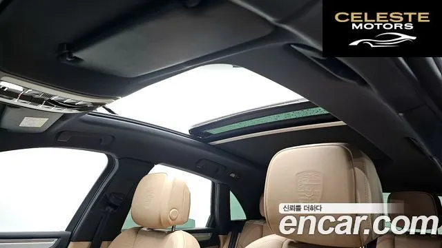 PORSCHE Macan 2.9 S 2022 — photo 19 sur 20