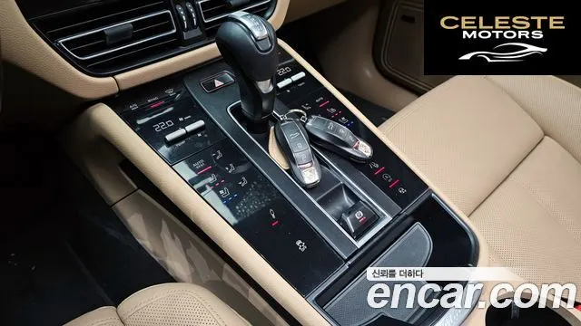 PORSCHE Macan 2.9 S 2022 — photo 9 sur 20