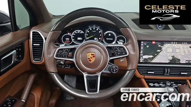 PORSCHE Cayenne (PO536) 3.0 E-High 2021 — photo 14 sur 20