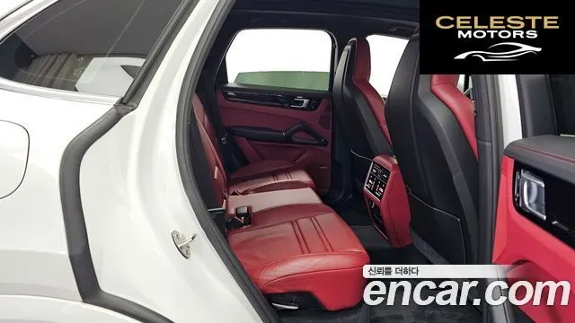 PORSCHE Cayenne (PO536) 3.0 2019 — photo 12 sur 20