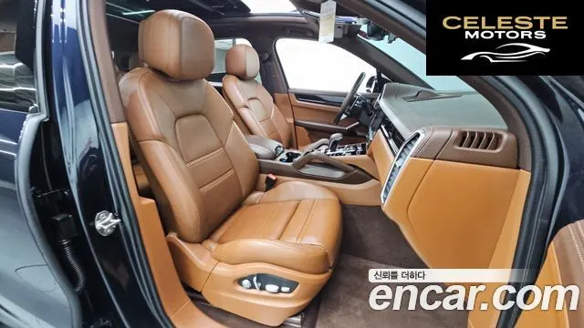PORSCHE Cayenne (PO536) 3.0 E-High 2021 — photo 11 sur 20