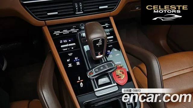 PORSCHE Cayenne (PO536) 3.0 E-High 2021 — photo 9 sur 20