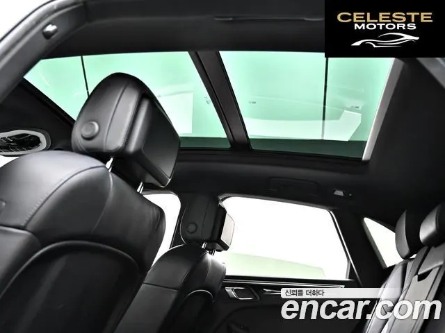 PORSCHE Macan 3.0 S 2017 — photo 18 sur 26