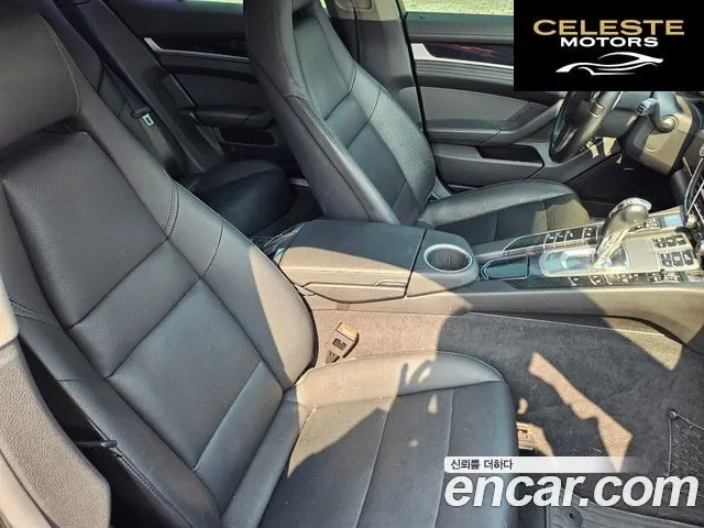 PORSCHE Panamera 3.0 2015 — photo 14 sur 26