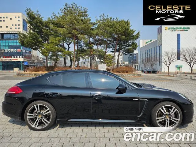 PORSCHE Panamera 3.0 2015 — photo 5 sur 26
