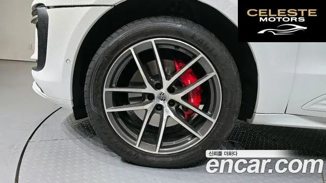 PORSCHE Macan 2.9 S 2022 — photo 5 sur 20